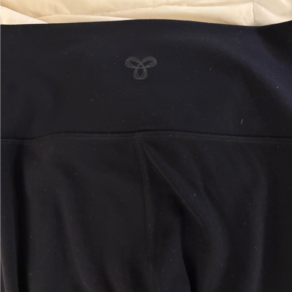 TNA Black Cropped Leggings Size S - Picture 4 of 4